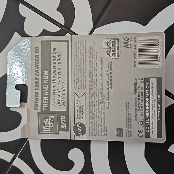 Hot Wheels Toyota Land Cruiser - Picture 3 of 3